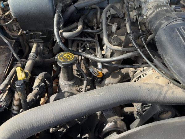 1997-2001 Ford F150 Passenger Right Valve Cover Oem 4.6L 5.4L F65Z6582Fa — photo 1