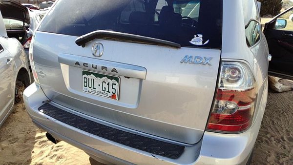 2004 Acura MDX Trunk/decklid/hatch/tailgate Silver — photo 1