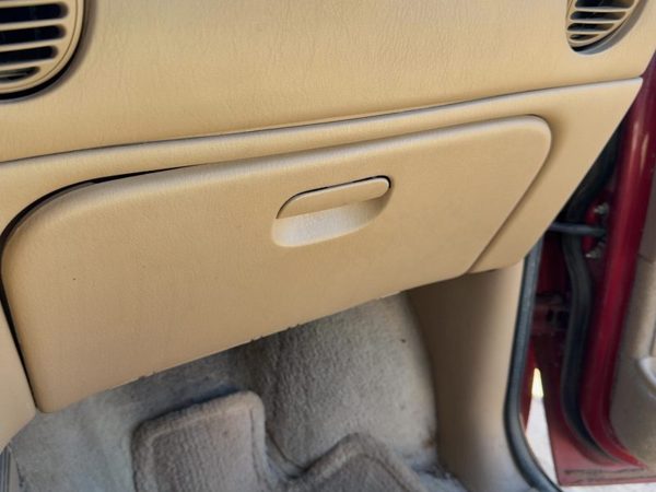 96-97 Town & Country Glove Box Assembly Complete Door With Latch Oem Tan Flk5 — photo 3