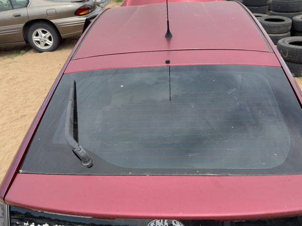 2004-2009 Toyota Prius Upper Back Glass Rear Window Oem Upper Wiper 6810547051 — photo 4