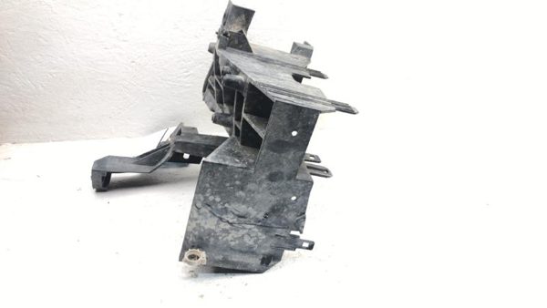 2004-2006 Dodge Durango Fuse Box Mounting Bracket Only Oem 56049475Ah — photo 2