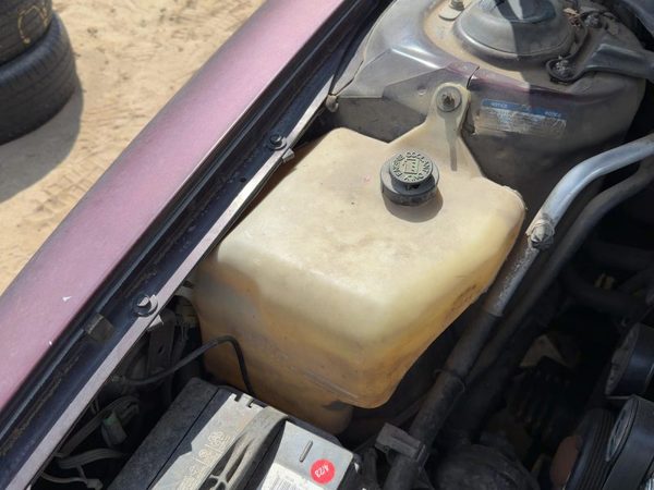 91-99 Olds Eighty Eight Coolant Reservoir Radiator Overflow Tank Bottle Oem 3.8L — photo 1