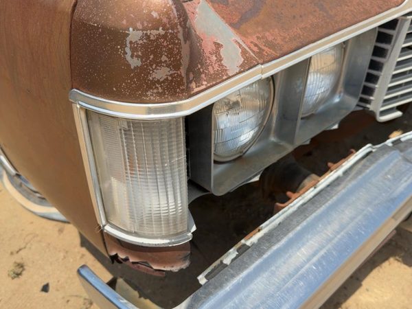 74 Chevy Impala Passenger Right Front Turn Signal Light Lamp Oem Fender Mounted — photo 1