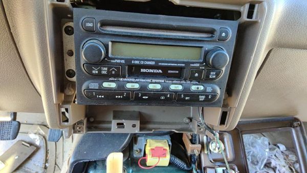 2000 Honda Passport Stock Radio Oem Factory Stereo Cd Player — photo 4