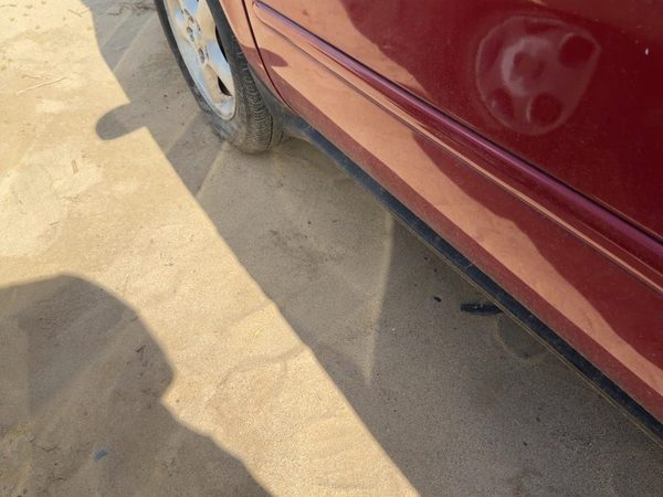 2000-2007 Ford Taurus Driver Left Lower Rocker Panel Moulding Oem — photo 6