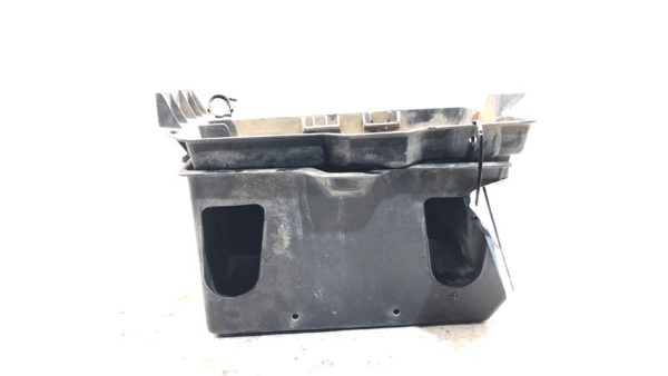 2004-2007 Buick Rainier Complete Battery Box Mount Tray With Hold Down Oem 5.3L — photo 9