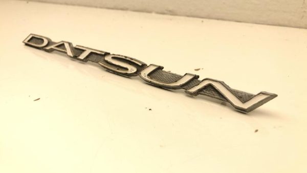 1971 Datsun 240Z Passenger Right Fender Emblem Oem Badge — photo 3