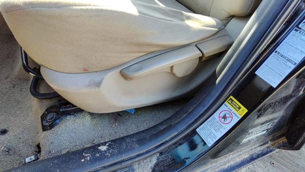 2011-2012 Toyota Rav-4 Driver Left Side Seat Trim Panel Oem Sand Beige — photo 1