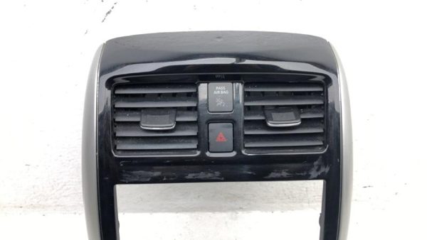 2014-2016 Nissan Versa Note Trim Bezel Around Radio Surround Dash Panel Oem — photo 6