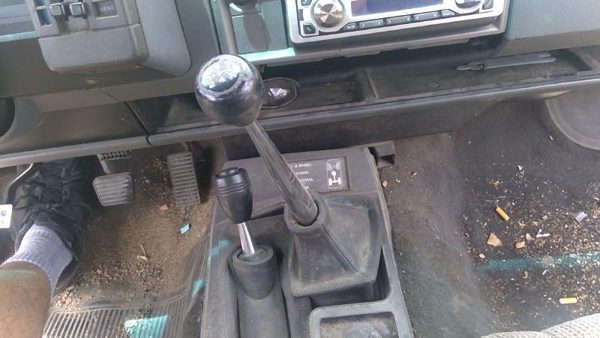 1988 S10 Blazer Floor Shifter Lever Assembly Shift 5 SPEED Manual Transmission — photo 3