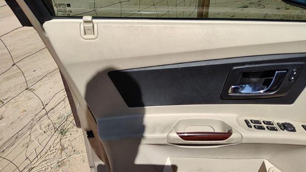 03-05 Cts Driver Left Front Door Trim Panel With Master Switch Neutral 702 — photo 2