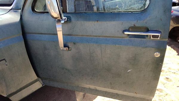 1988 Ford F150 Front Door LH Green — photo 2