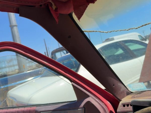 82-94 Chevy S10 Pickup Driver Left A Pillar Trim Windshield Post Panel Oem Red — photo 1