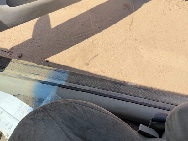 2005-2010 Chevy Cobalt Passenger Right Lower Kick Trim Panel Oem Gray 14B — photo 3