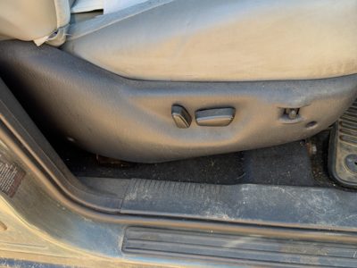99-04 Grand Cherokee Passenger Right Power Seat Track With Motors Only Oem Gray