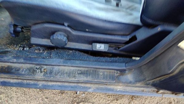 1983-1986 Toyota Camry Driver Left Side Seat Trim Panel Oem Blue — photo 2