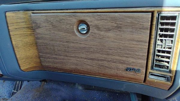 1980-1984 Deville Sedan Glove Box Assembly Complete Door With Latch Oem — photo 1