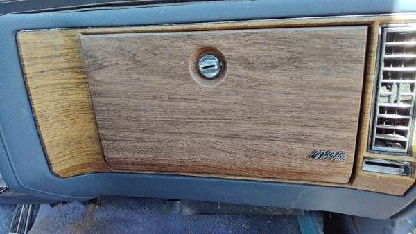 1980-1984 Deville Sedan Glove Box Assembly Complete Door With Latch Oem — photo 2