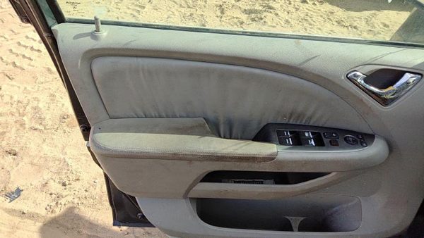 05-07 Honda Odyssey Driver Left Front Door Trim Panel With Master Switch Gray — photo 2