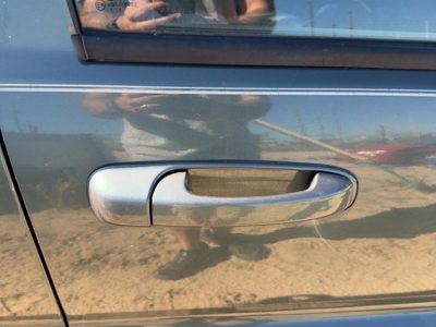 00-04 Grand Cherokee Passenger Right Front Outside Door Handle Oem Painted Green