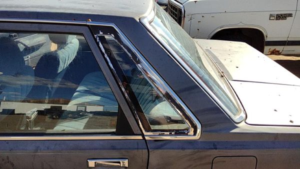1985-1986 Toyota Camry Driver Left Rear Quarter Glass Back Side Window Oem — photo 3