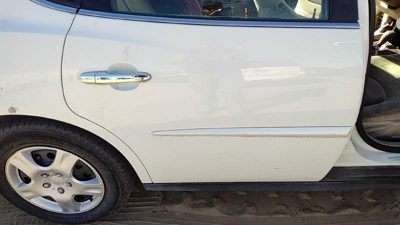 2007 Buick LaCrosse Rear Door RH White 40U