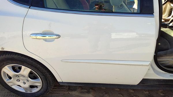 2007 Buick LaCrosse Rear Door RH White 40U — photo 3
