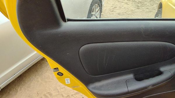 2004-2005 Dodge Neon Driver Left Rear Door Trim Panel With Switches Back Gray — photo 2