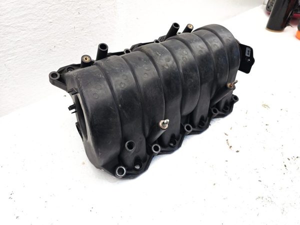 2000-2002 Cadillac Eldorado Intake Manifold Oem 4.6L 12588847 — photo 2