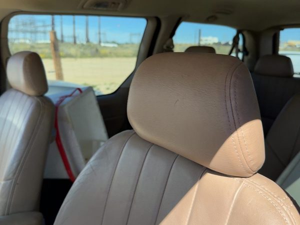 96-97 Town & Country Pair Of Front Headrests Oem Left Right Set Seat Tan Flk5 — photo 2