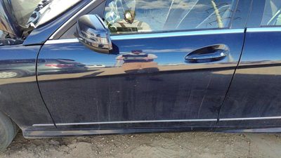 2013 Mercedes C-class Front Door LH Lunar Blue 890
