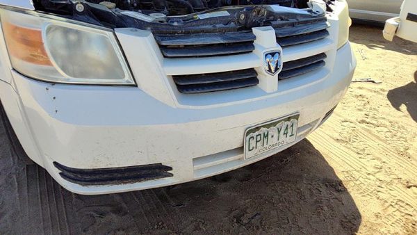 2008-2010 Dodge Grand Caravan Front Bumper Cover Assembly Oem White Pw1 — photo 5