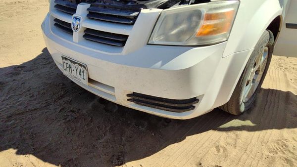 2008-2010 Dodge Grand Caravan Front Bumper Cover Assembly Oem White Pw1 — photo 2