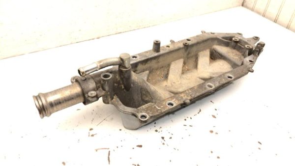 2011 Toyota Tundra Lifter Valley Cap 5.7L Oem Plate Engine Coolant Pipe — photo 4