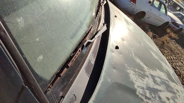 1998-2002 Honda Passport Windshield Wiper Cowl Vent Trim Panel Oem Cover — photo 4