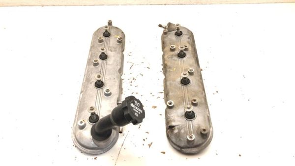2009-2013 Silverado 1500 Pair Left And Right Valve Cover With Bolts Oem 12607721 — photo 1