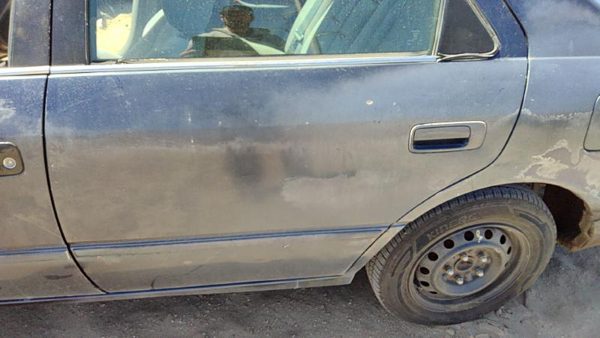 1999 Toyota Camry Rear Door LH Blue 8L3 — photo 3