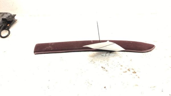 93 Cadillac Fleetwood Passenger Right Front Moulding From Door Trim Strip Maroon — photo 12