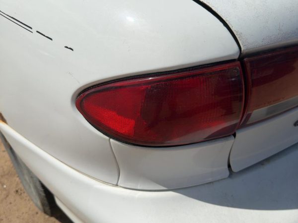 2000-2002 Chevy Cavalier Driver Left Outer Tail Light Brake Lamp Oem Rear — photo 3