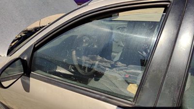 1995-2005 Chevy Cavalier Driver Left Front Side Window Door Glass Oem 22568765