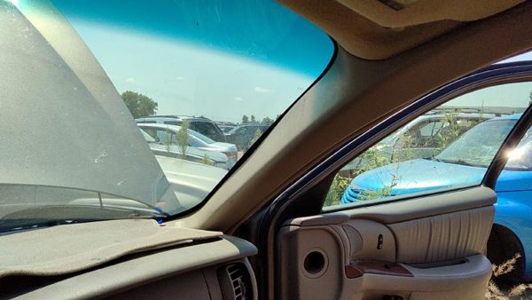 97-02 Buick Park Ave Passenger Right A Pillar Trim Windshield Post Panel Oem Tan — photo 3