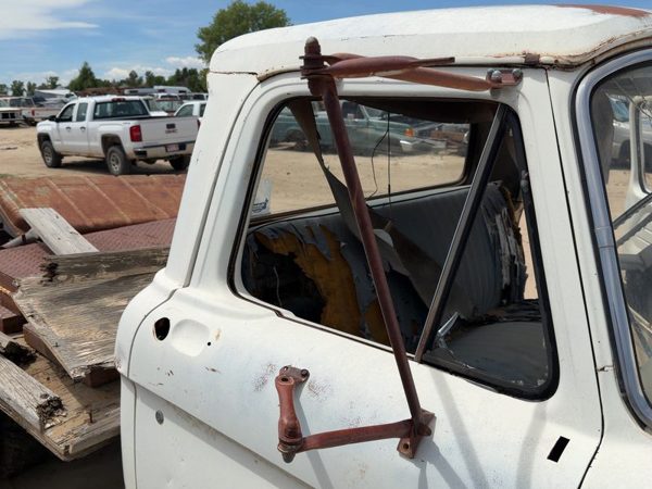 1967-1972 Ford F350 Passenger Right Side Mirror Frame Door Mounted Oem — photo 4