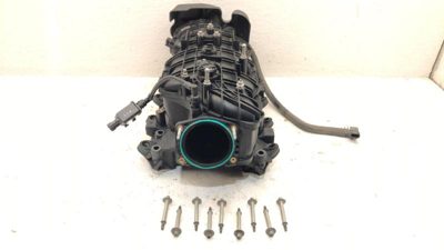 10-14 Chevy Tahoe Intake Manifold with Bolts Hardware OEM 5.3L 12638038