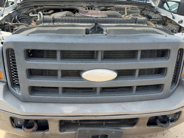 2005-2007 Ford F350 Front Grille Assembly Oem 5C3Z8200Aaa — photo 4