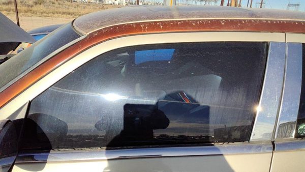 2005-2010 Chrysler 300 Driver Left Front Side Window Door Glass Oem 05065487Ad — photo 2