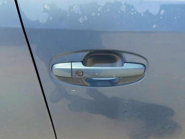 2004-2009 Toyota Prius Passenger Right Front Outside Door Handle Blue 8S2 OEM — photo 4