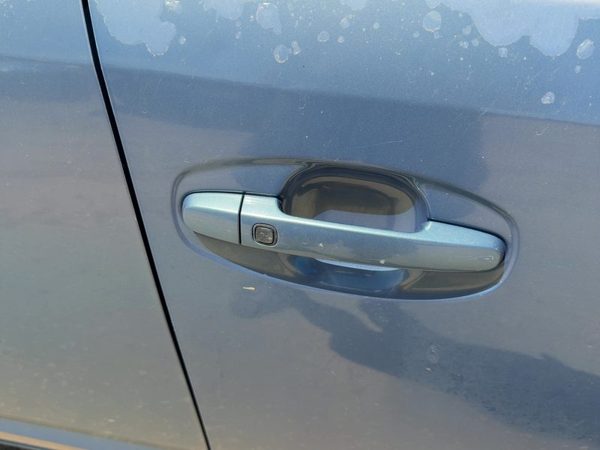 2004-2009 Toyota Prius Passenger Right Front Outside Door Handle Blue 8S2 OEM — photo 2