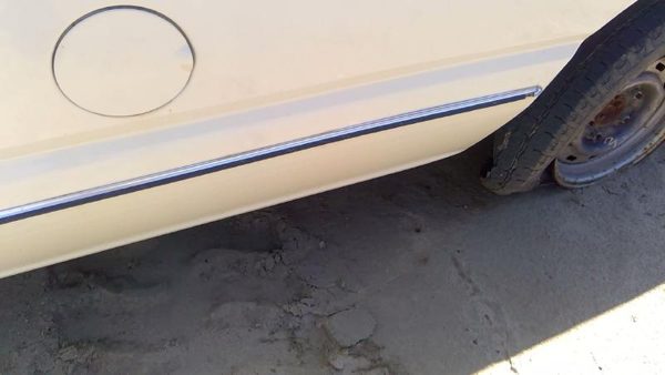 1993 Ford Van E150 Driver Left Rear Moulding On Quarter Panel Oem — photo 6