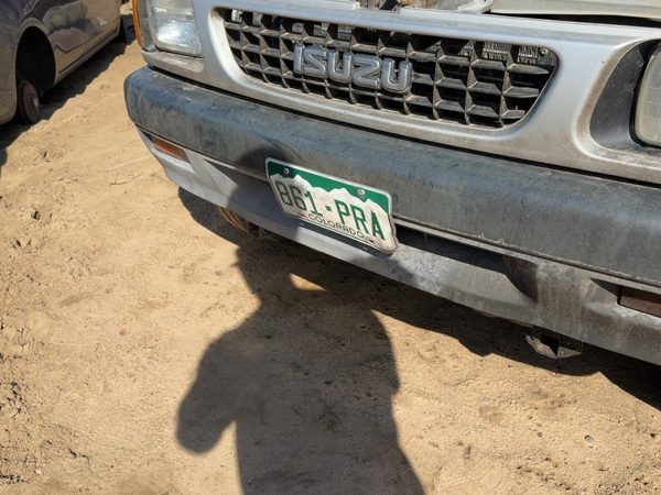 1988-1992 Isuzu Pup Front Bumper With Brackets Assembly Oem Silver 8971283780 — photo 3