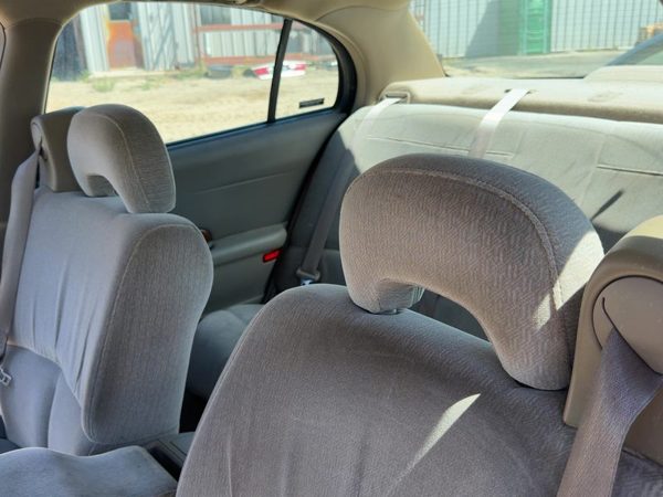 2001 Buick Lesabre Pair Of Front Headrests Oem Left Right Set Seat Taupe 56B — photo 2